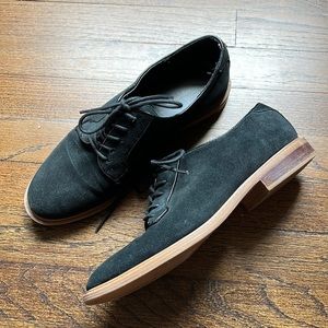 Tommy Hilfiger black suede tie up oxfords